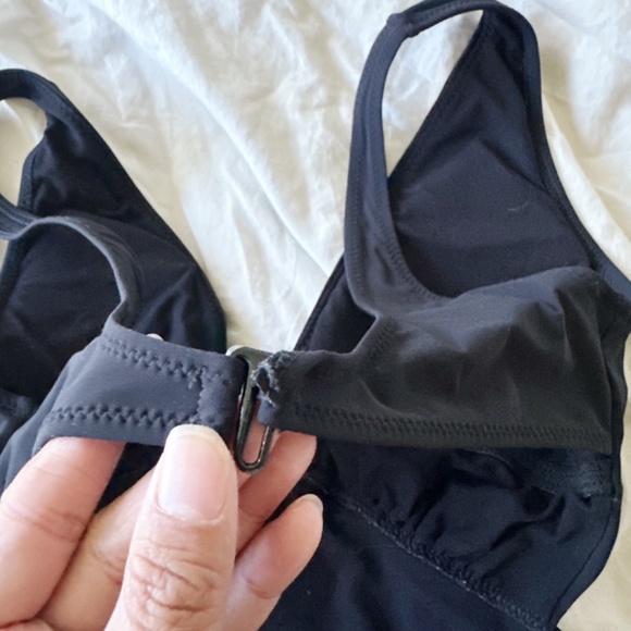 Zara Swimsuit - Picture 3 of 6